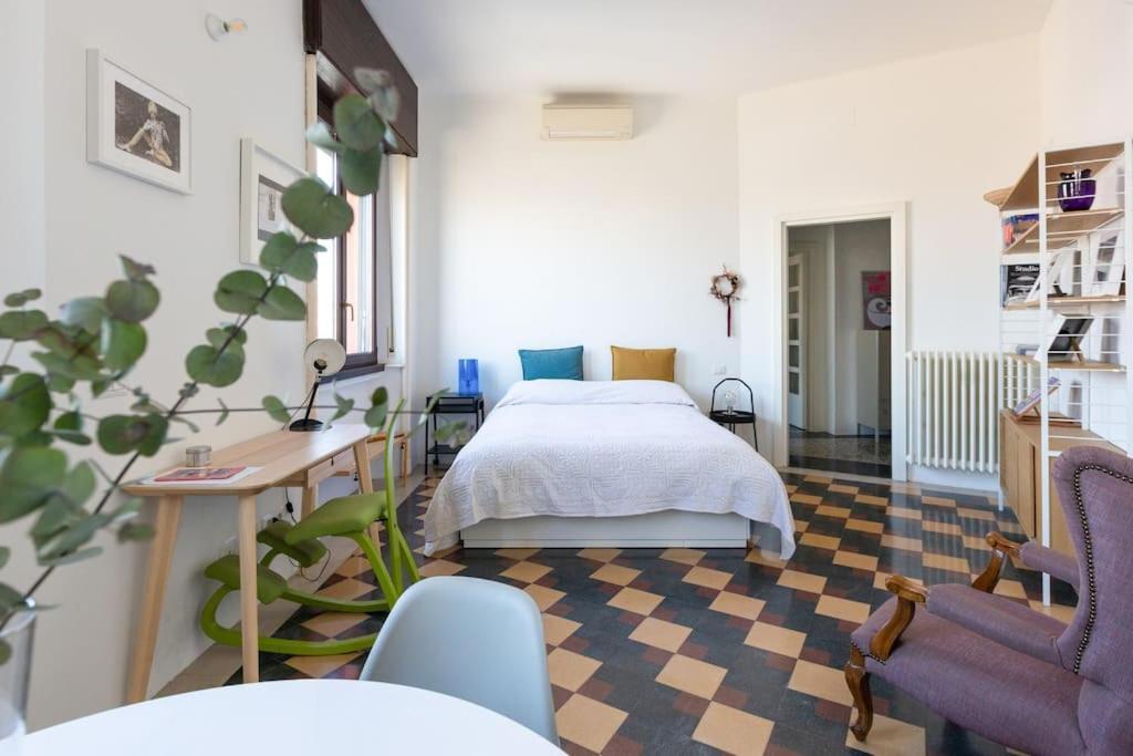 Big Bright Cozy Studio Apartment In Nolo Near Mm1 Milánó Kültér fotó